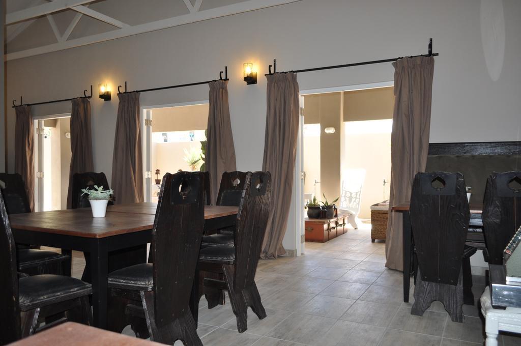 The Calitz Hotel Калицдорп Екстериор снимка